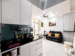 R66 Apartments (D8), Apartment #633401351